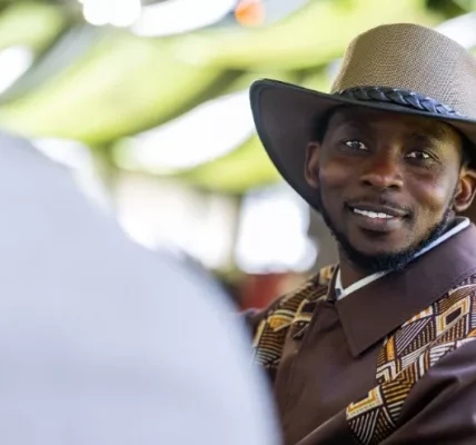 Isaya Yunge Biography