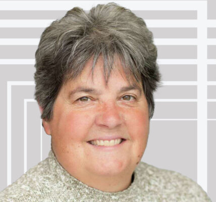 Lisa Brummel Biography