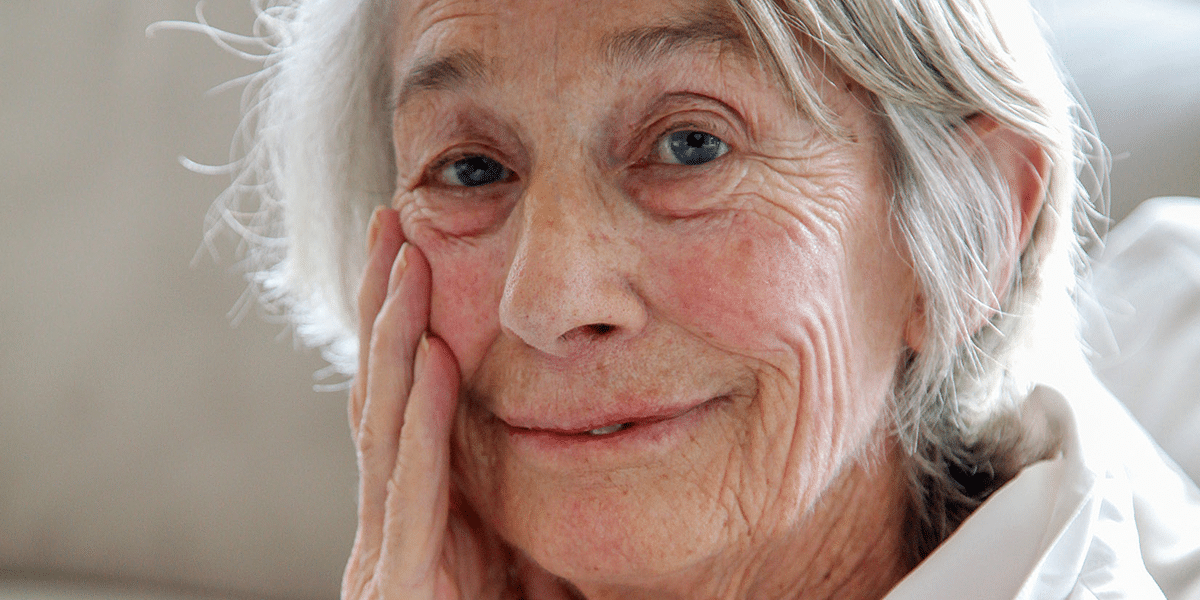 Mary Oliver Biography