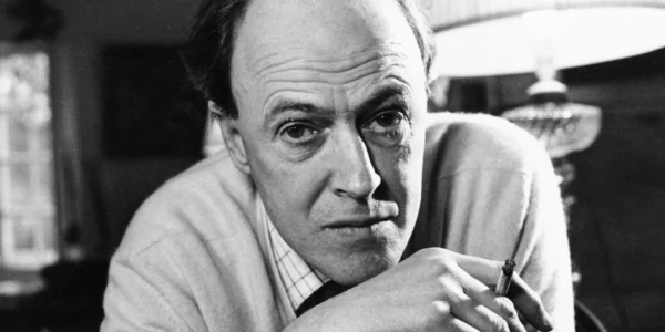 Roald Dahl Biography